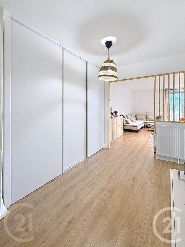 Appartement F4 à vendre - 4 pièces - 91.68 m2 - ST REMY - 71 - BOURGOGNE - Century 21 Immobilière Jaurès