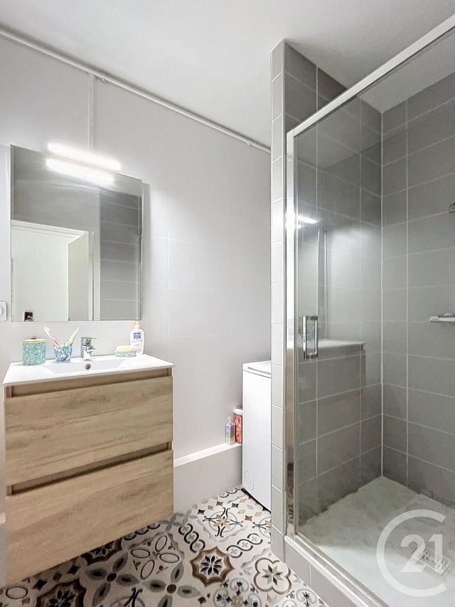 Appartement F2 à louer - 2 pièces - 45.56 m2 - CHALON SUR SAONE - 71 - BOURGOGNE - Century 21 Immobilière Jaurès