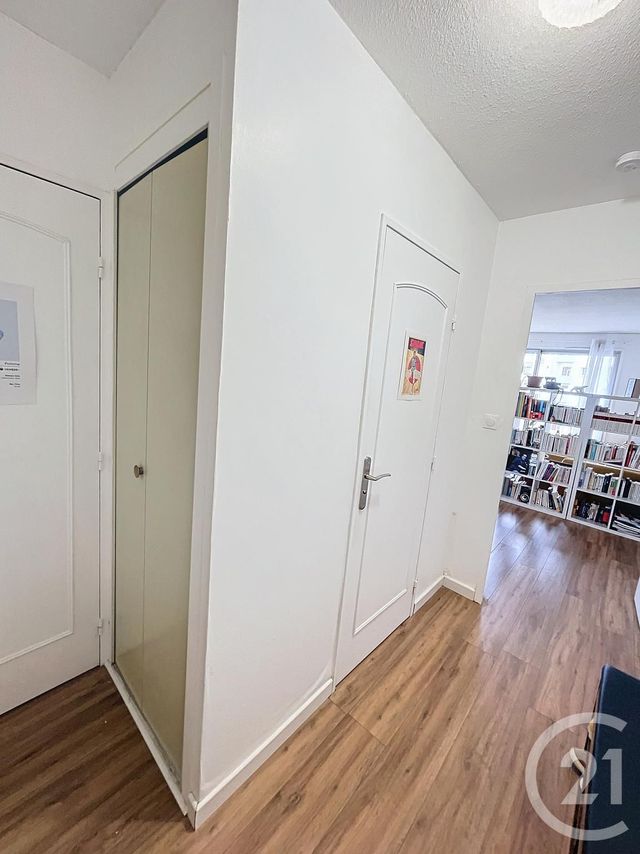 Appartement F2 à louer - 2 pièces - 45.56 m2 - CHALON SUR SAONE - 71 - BOURGOGNE - Century 21 Immobilière Jaurès