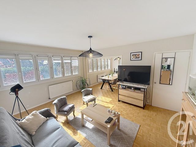 Appartement à vendre - 4 pièces - 76.2 m2 - CHALON SUR SAONE - 71 - BOURGOGNE - Century 21 Immobilière Jaurès