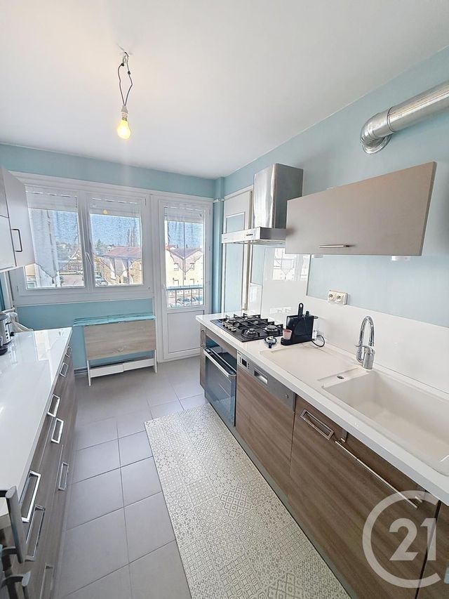 Appartement à vendre - 4 pièces - 76.2 m2 - CHALON SUR SAONE - 71 - BOURGOGNE - Century 21 Immobilière Jaurès