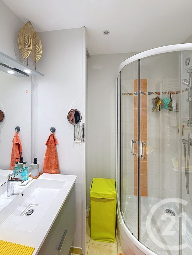 Appartement F3 à vendre - 3 pièces - 75.48 m2 - CHALON SUR SAONE - 71 - BOURGOGNE - Century 21 Immobilière Jaurès