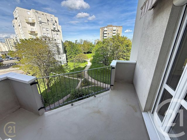 Appartement F5 à vendre - 5 pièces - 101.08 m2 - CHALON SUR SAONE - 71 - BOURGOGNE - Century 21 Immobilière Jaurès