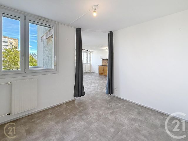 Appartement F5 à vendre - 5 pièces - 101.08 m2 - CHALON SUR SAONE - 71 - BOURGOGNE - Century 21 Immobilière Jaurès