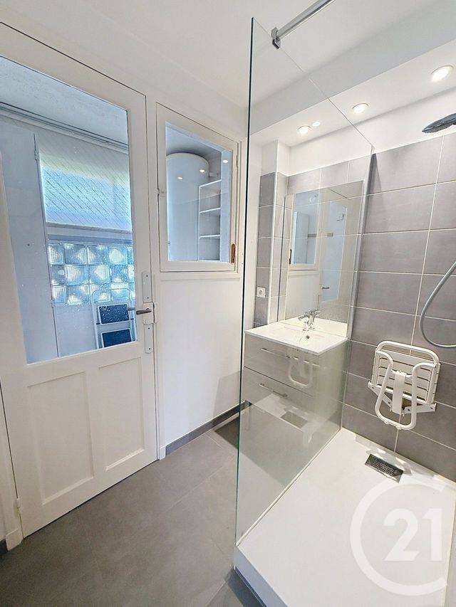 Appartement F2 à vendre - 2 pièces - 43.13 m2 - CHALON SUR SAONE - 71 - BOURGOGNE - Century 21 Immobilière Jaurès