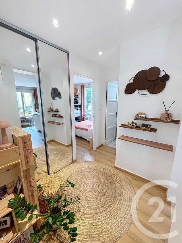 Appartement T2 à louer - 2 pièces - 47.53 m2 - CHALON SUR SAONE - 71 - BOURGOGNE - Century 21 Immobilière Jaurès