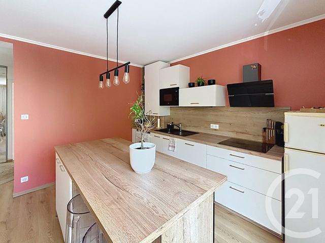 Appartement T2 à louer - 2 pièces - 47.53 m2 - CHALON SUR SAONE - 71 - BOURGOGNE - Century 21 Immobilière Jaurès