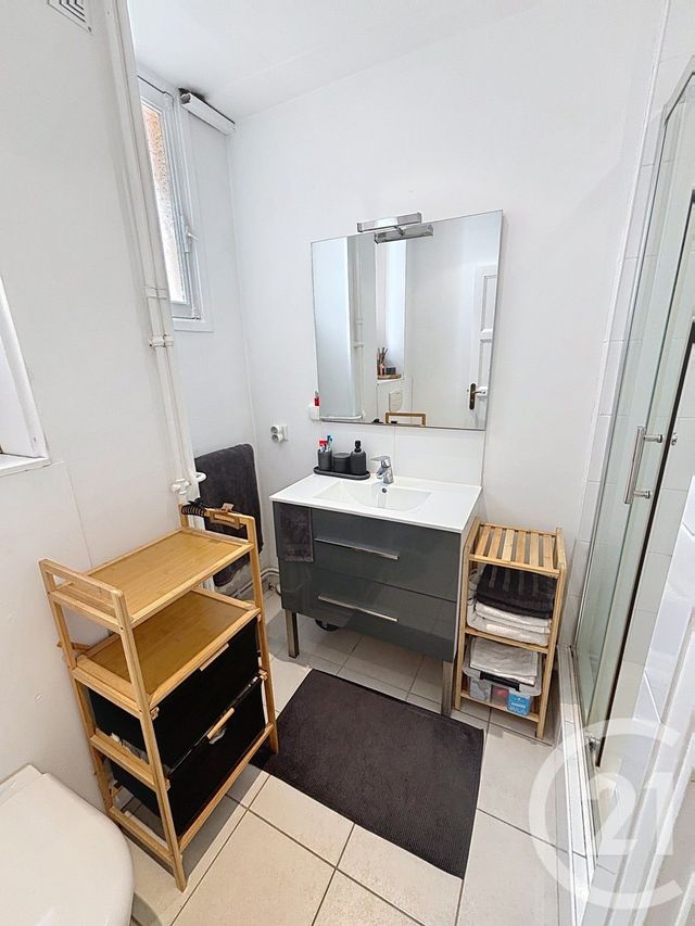 Appartement T2 à louer - 2 pièces - 47.53 m2 - CHALON SUR SAONE - 71 - BOURGOGNE - Century 21 Immobilière Jaurès