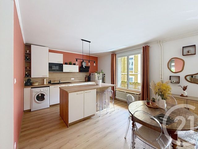 Appartement T2 à louer - 2 pièces - 47.53 m2 - CHALON SUR SAONE - 71 - BOURGOGNE - Century 21 Immobilière Jaurès