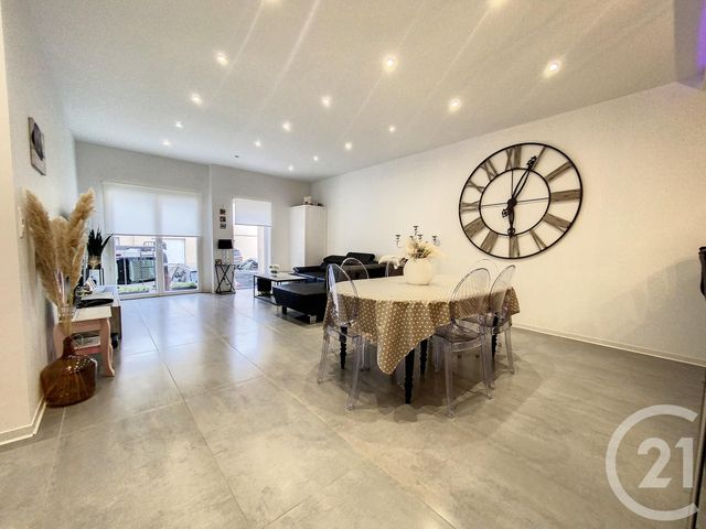 Appartement F4 à louer - 4 pièces - 125.72 m2 - CHALON SUR SAONE - 71 - BOURGOGNE - Century 21 Immobilière Jaurès