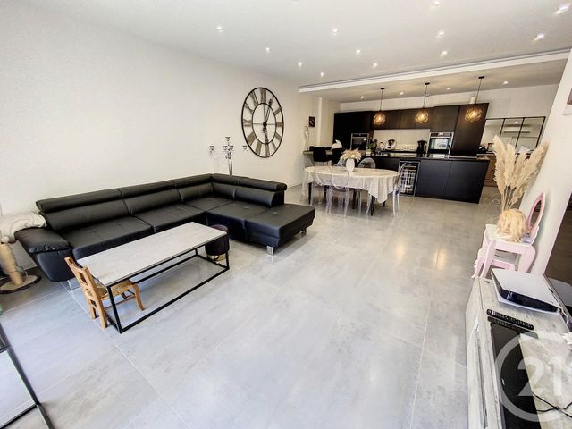 Appartement F4 à louer - 4 pièces - 125.72 m2 - CHALON SUR SAONE - 71 - BOURGOGNE - Century 21 Immobilière Jaurès