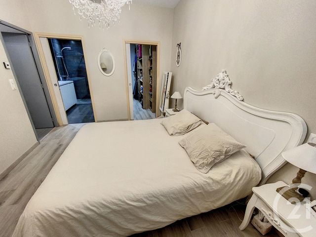 Appartement F4 à louer - 4 pièces - 125.72 m2 - CHALON SUR SAONE - 71 - BOURGOGNE - Century 21 Immobilière Jaurès
