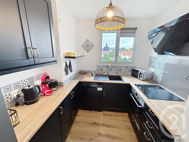 Appartement T4 à louer - 4 pièces - 63.66 m2 - CHALON SUR SAONE - 71 - BOURGOGNE - Century 21 Immobilière Jaurès