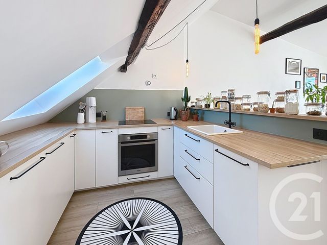 Appartement F4 à louer - 4 pièces - 84.48 m2 - CHALON SUR SAONE - 71 - BOURGOGNE - Century 21 Immobilière Jaurès