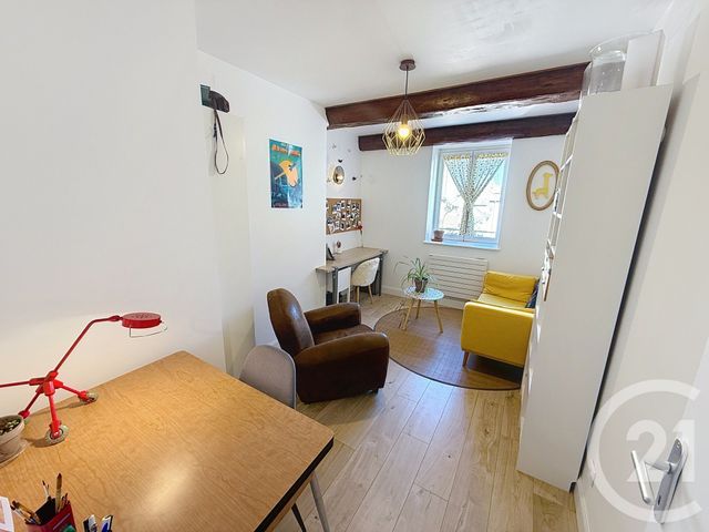 Appartement F4 à louer - 4 pièces - 84.48 m2 - CHALON SUR SAONE - 71 - BOURGOGNE - Century 21 Immobilière Jaurès
