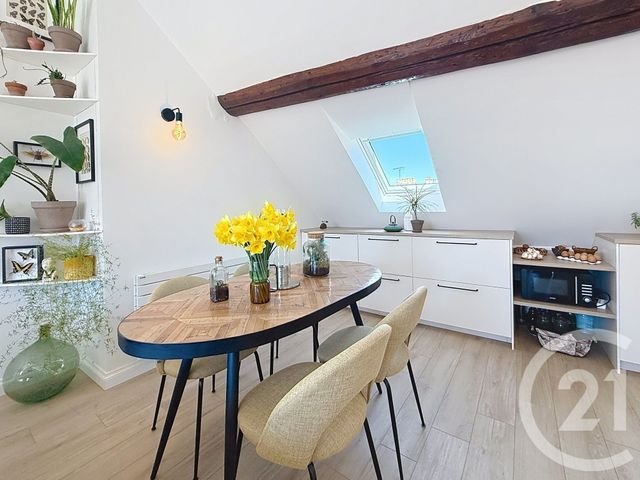 Appartement F4 à louer - 4 pièces - 84.48 m2 - CHALON SUR SAONE - 71 - BOURGOGNE - Century 21 Immobilière Jaurès