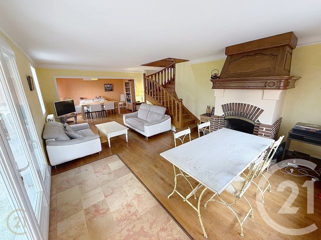 maison à vendre - 5 pièces - 130.0 m2 - CHATENOY LE ROYAL - 71 - BOURGOGNE - Century 21 Immobilière Jaurès