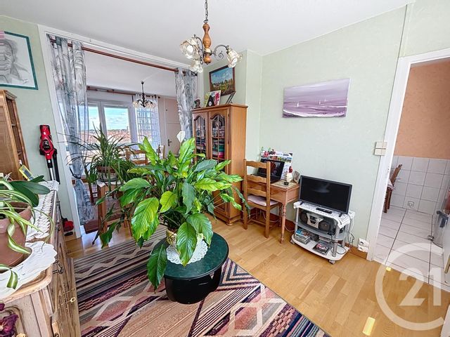 Appartement F3 à vendre - 3 pièces - 54.75 m2 - CHALON SUR SAONE - 71 - BOURGOGNE - Century 21 Immobilière Jaurès