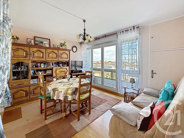 Appartement F3 à vendre - 3 pièces - 54.75 m2 - CHALON SUR SAONE - 71 - BOURGOGNE - Century 21 Immobilière Jaurès