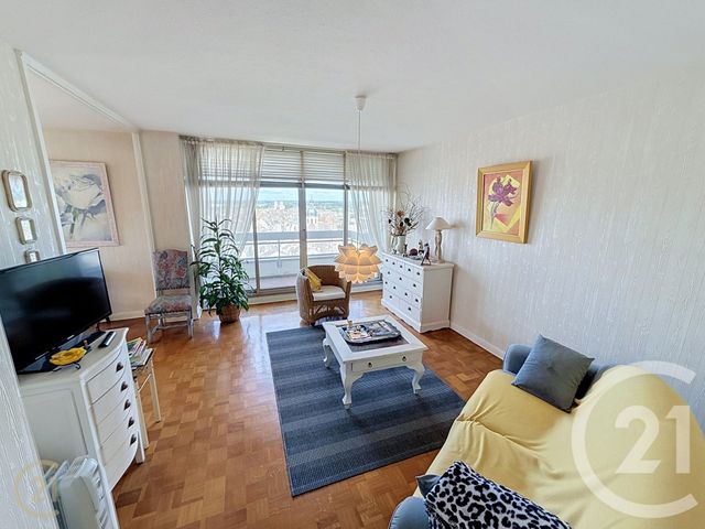 Appartement F4 à vendre - 3 pièces - 76.96 m2 - CHALON SUR SAONE - 71 - BOURGOGNE - Century 21 Immobilière Jaurès
