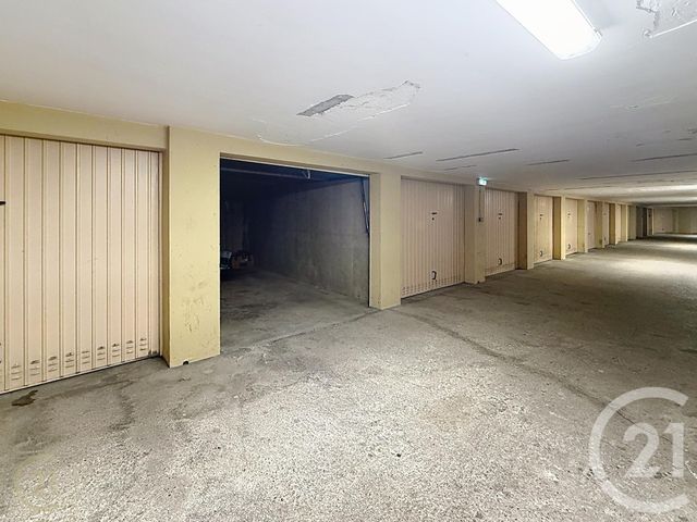 parking à vendre - 12.15 m2 - CHALON SUR SAONE - 71 - BOURGOGNE - Century 21 Immobilière Jaurès