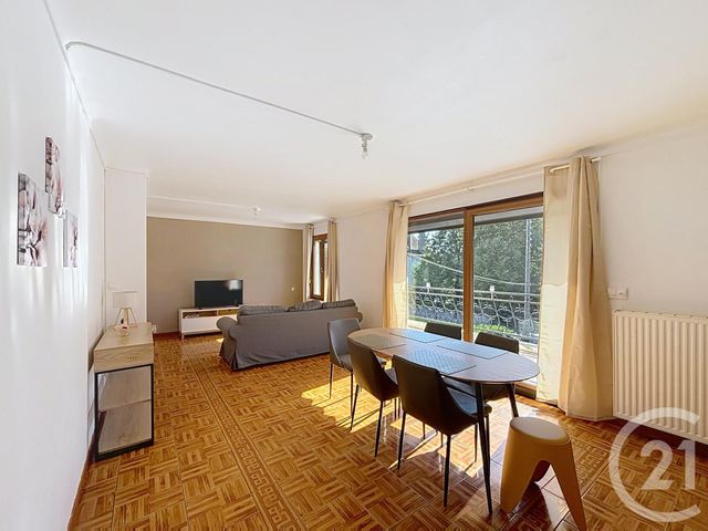 Appartement F3 à louer - 3 pièces - 73.75 m2 - ST REMY - 71 - BOURGOGNE - Century 21 Immobilière Jaurès