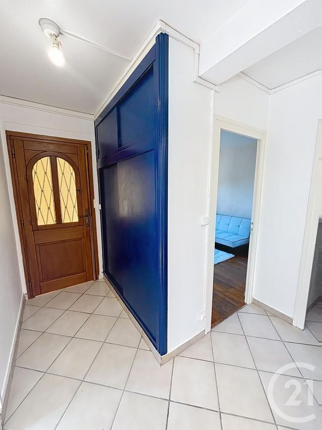 Appartement F3 à louer - 3 pièces - 73.75 m2 - ST REMY - 71 - BOURGOGNE - Century 21 Immobilière Jaurès