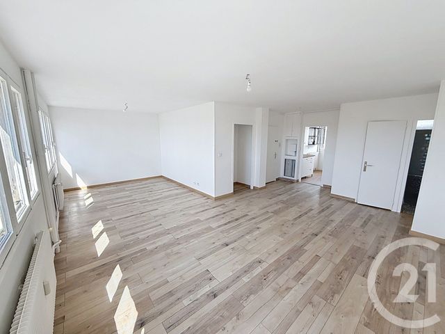 Appartement F4 à vendre - 4 pièces - 76.45 m2 - CHALON SUR SAONE - 71 - BOURGOGNE - Century 21 Immobilière Jaurès