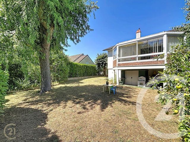 maison à vendre - 7 pièces - 130.34 m2 - CHALON SUR SAONE - 71 - BOURGOGNE - Century 21 Immobilière Jaurès