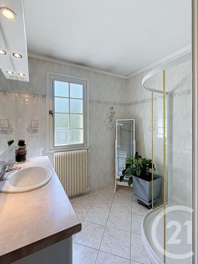maison à vendre - 7 pièces - 124.25 m2 - CHATENOY LE ROYAL - 71 - BOURGOGNE - Century 21 Immobilière Jaurès