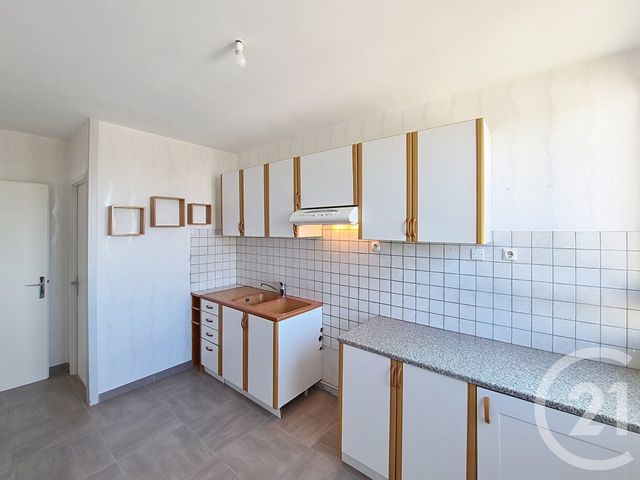 Appartement T3 à vendre - 3 pièces - 58.4 m2 - CHALON SUR SAONE - 71 - BOURGOGNE - Century 21 Immobilière Jaurès