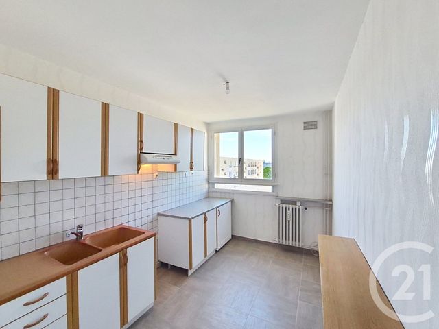 Appartement T3 à vendre - 3 pièces - 58.4 m2 - CHALON SUR SAONE - 71 - BOURGOGNE - Century 21 Immobilière Jaurès