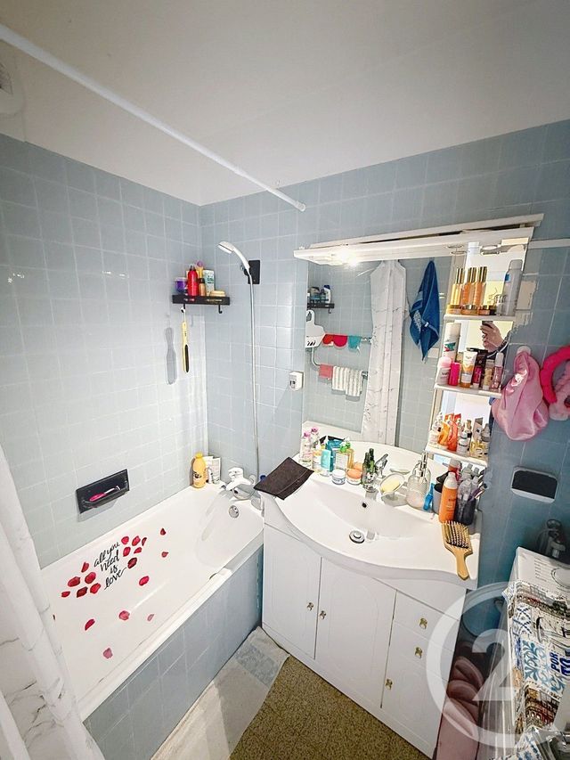 Appartement F2 à vendre - 2 pièces - 43.93 m2 - CHALON SUR SAONE - 71 - BOURGOGNE - Century 21 Immobilière Jaurès