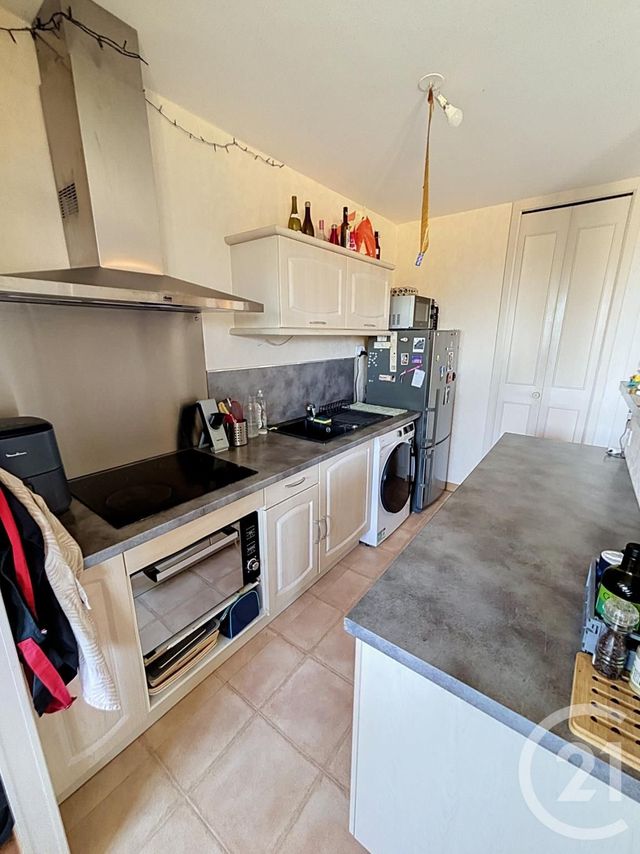 Appartement Duplex à louer - 3 pièces - 71.92 m2 - CHALON SUR SAONE - 71 - BOURGOGNE - Century 21 Immobilière Jaurès