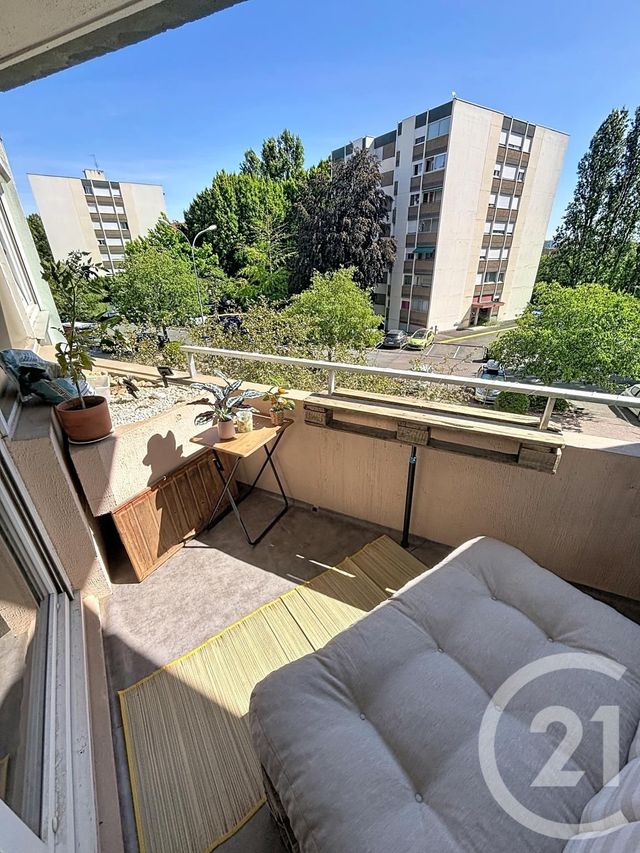 Appartement Duplex à louer - 3 pièces - 71.92 m2 - CHALON SUR SAONE - 71 - BOURGOGNE - Century 21 Immobilière Jaurès