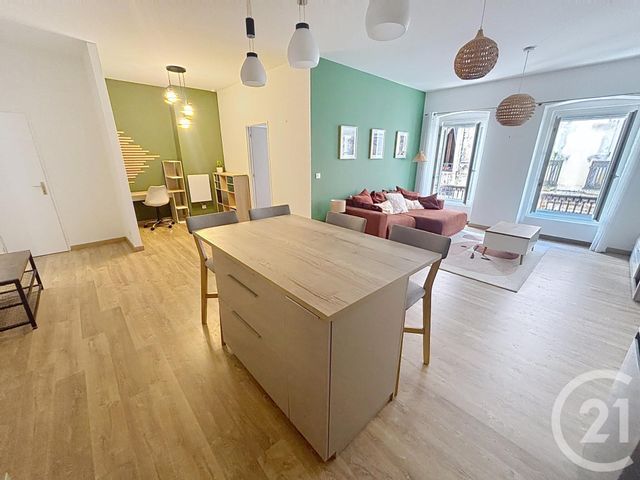 Appartement F2 à louer - 2 pièces - 60.9 m2 - CHALON SUR SAONE - 71 - BOURGOGNE - Century 21 Immobilière Jaurès