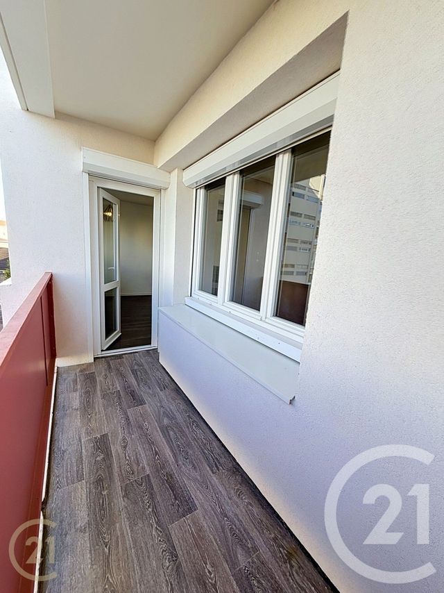 Appartement F3 à vendre - 3 pièces - 61.75 m2 - CHALON SUR SAONE - 71 - BOURGOGNE - Century 21 Immobilière Jaurès
