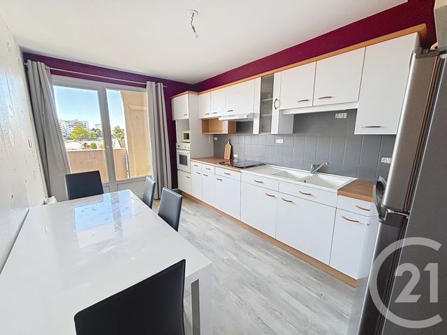 Appartement F3 à louer - 3 pièces - 67.43 m2 - CHALON SUR SAONE - 71 - BOURGOGNE - Century 21 Immobilière Jaurès