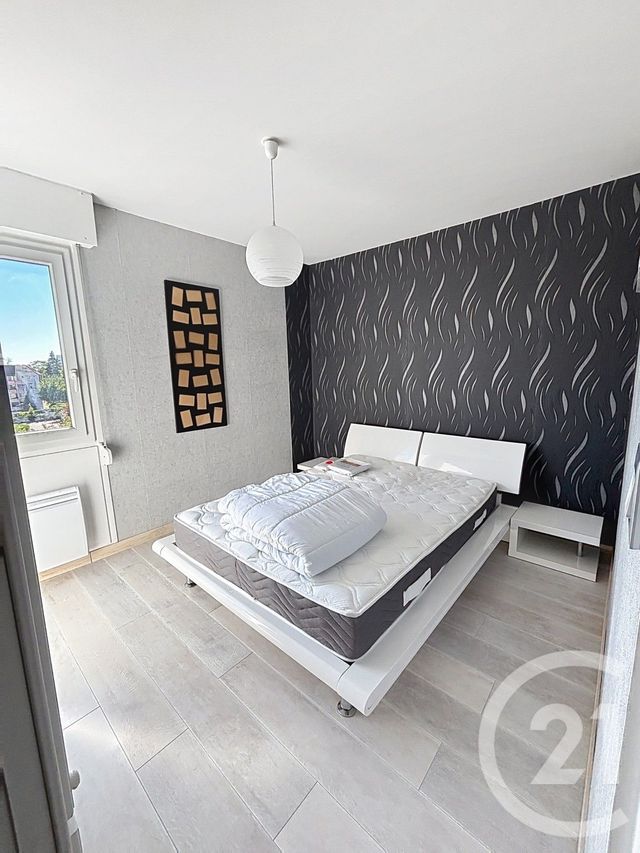 Appartement F3 à louer - 3 pièces - 67.43 m2 - CHALON SUR SAONE - 71 - BOURGOGNE - Century 21 Immobilière Jaurès