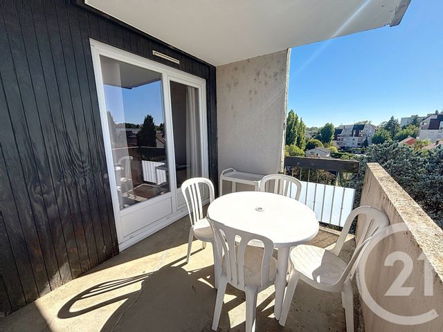 Appartement F3 à louer - 3 pièces - 67.43 m2 - CHALON SUR SAONE - 71 - BOURGOGNE - Century 21 Immobilière Jaurès