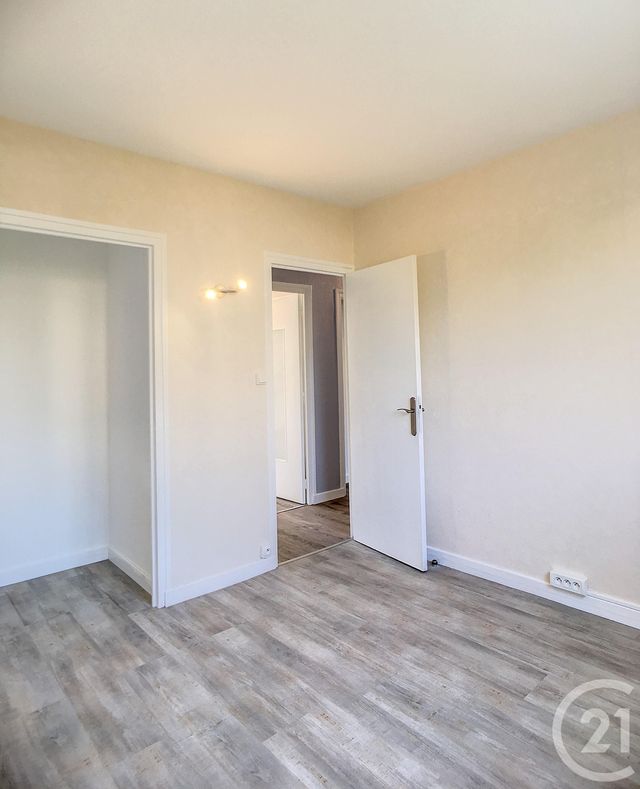 Appartement F3 à vendre - 3 pièces - 54.9 m2 - CHALON SUR SAONE - 71 - BOURGOGNE - Century 21 Immobilière Jaurès