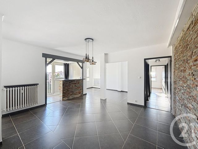 Appartement F5 à louer - 5 pièces - 84.0 m2 - CHALON SUR SAONE - 71 - BOURGOGNE - Century 21 Immobilière Jaurès