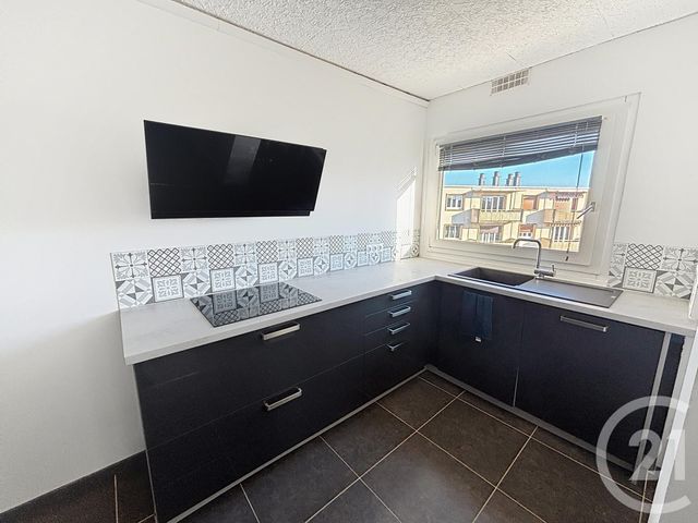 Appartement F5 à louer - 5 pièces - 84.0 m2 - CHALON SUR SAONE - 71 - BOURGOGNE - Century 21 Immobilière Jaurès