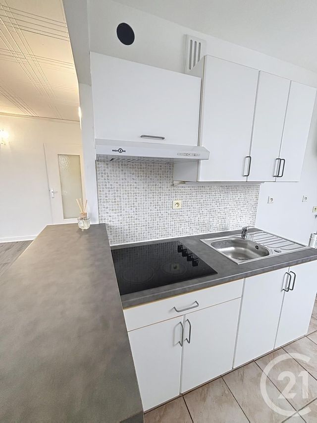 Appartement F3 à vendre - 3 pièces - 51.1 m2 - CHALON SUR SAONE - 71 - BOURGOGNE - Century 21 Immobilière Jaurès
