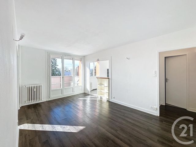 Appartement T3 à vendre - 3 pièces - 52.0 m2 - CHALON SUR SAONE - 71 - BOURGOGNE - Century 21 Immobilière Jaurès